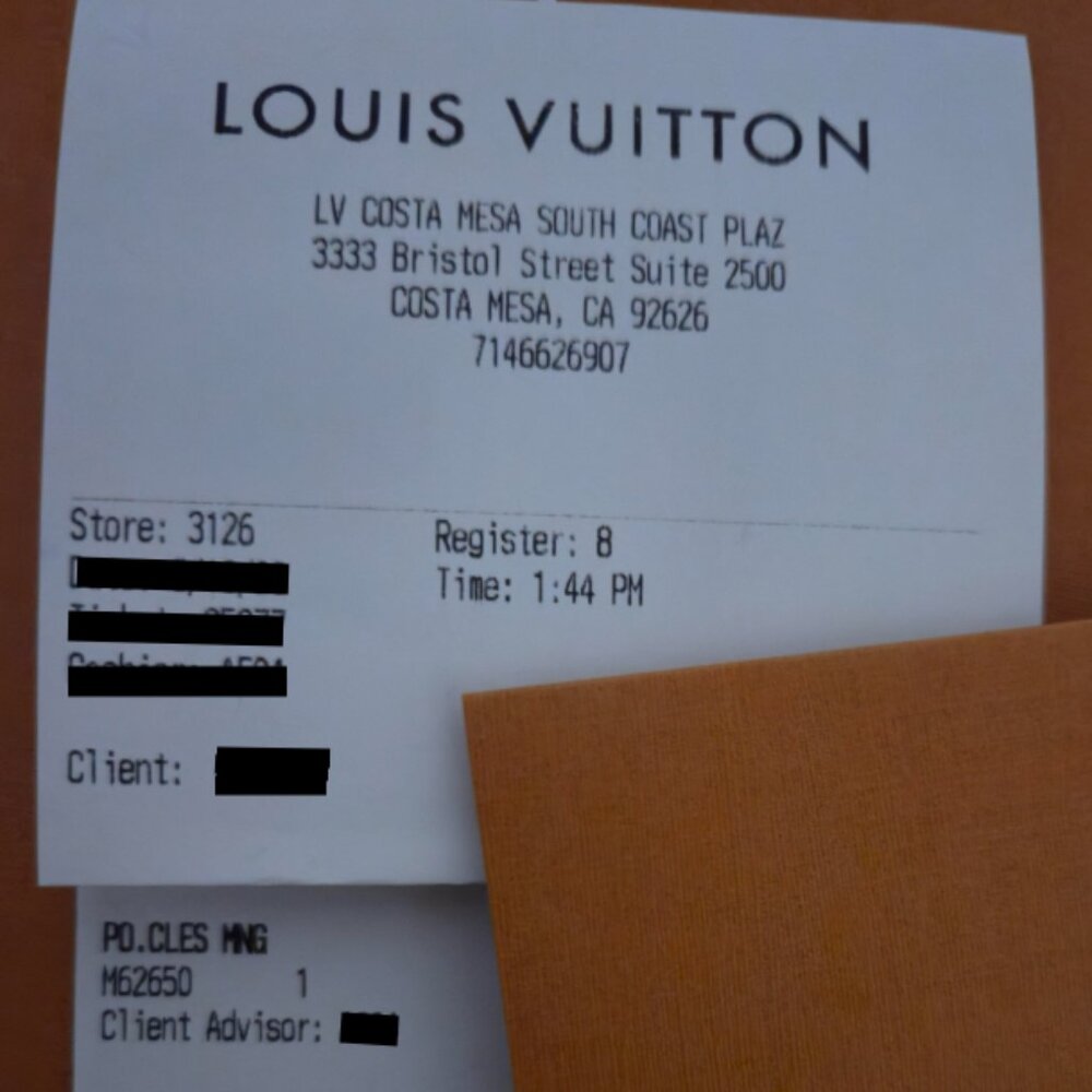 Louis Vuitton Monogram Key Pouch - Picture 8 of 8